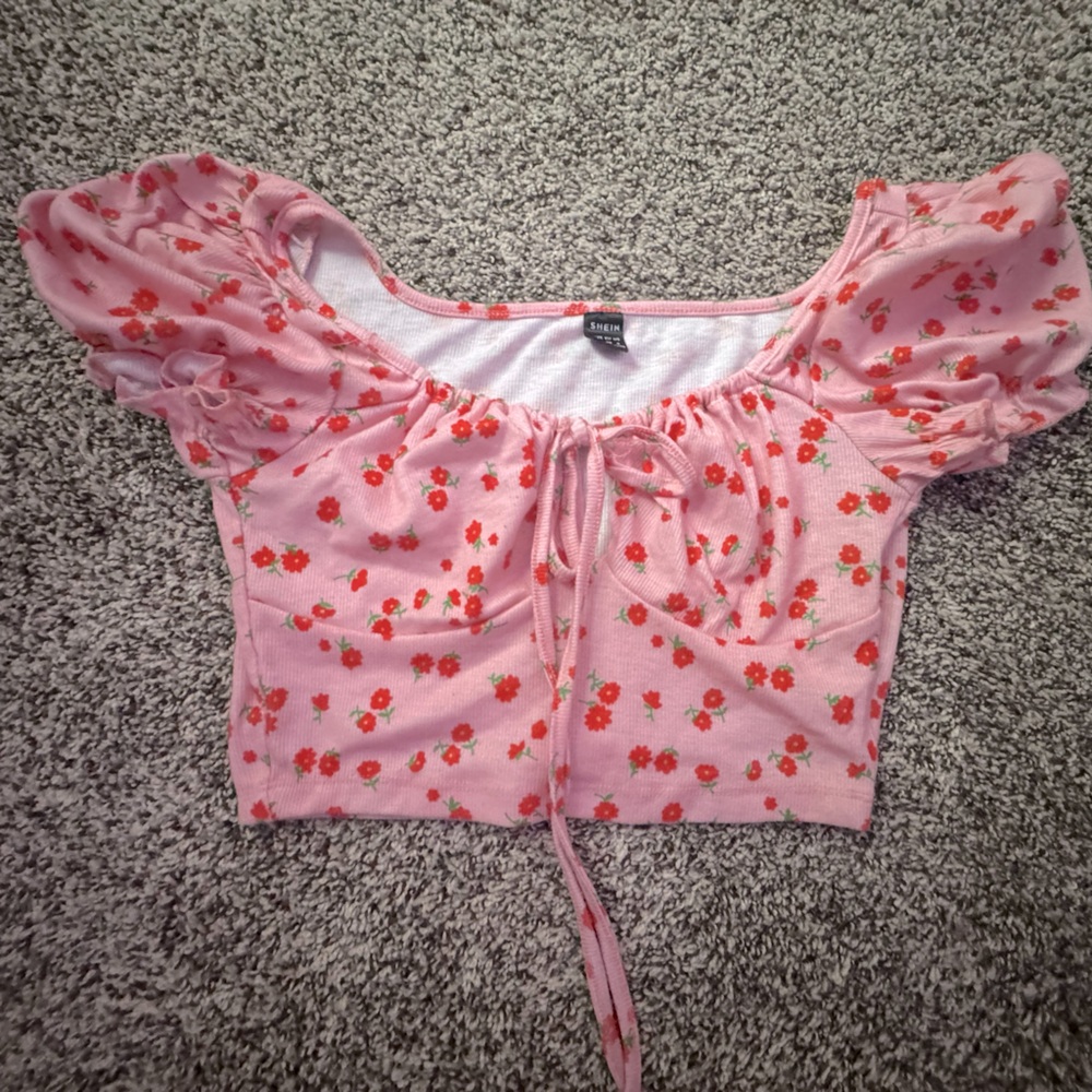 SHEIN Pink Flutter Sleeve Crop Blouse